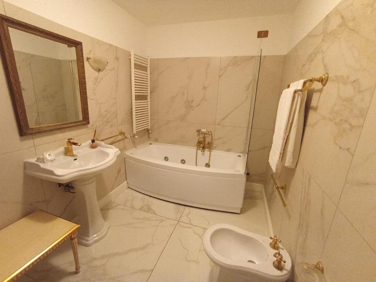 ميلان Mercanti Apts Via Passarella المظهر الخارجي الصورة